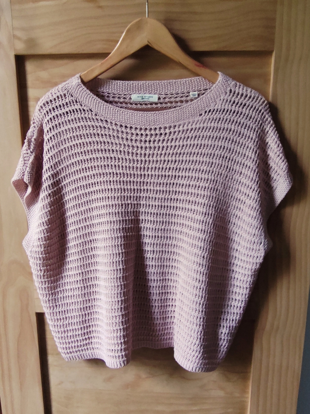 Max Studio London Women's Pale Pink Open-Knit Sleeveless Sweater | Medium